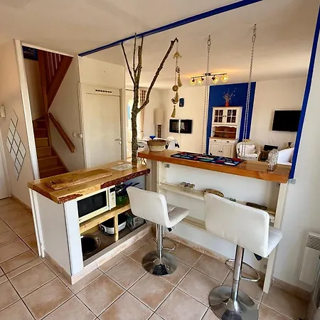 Maison De Vue - Piscine - 8 Personnes Hébergement de vacances Port-des-Barques